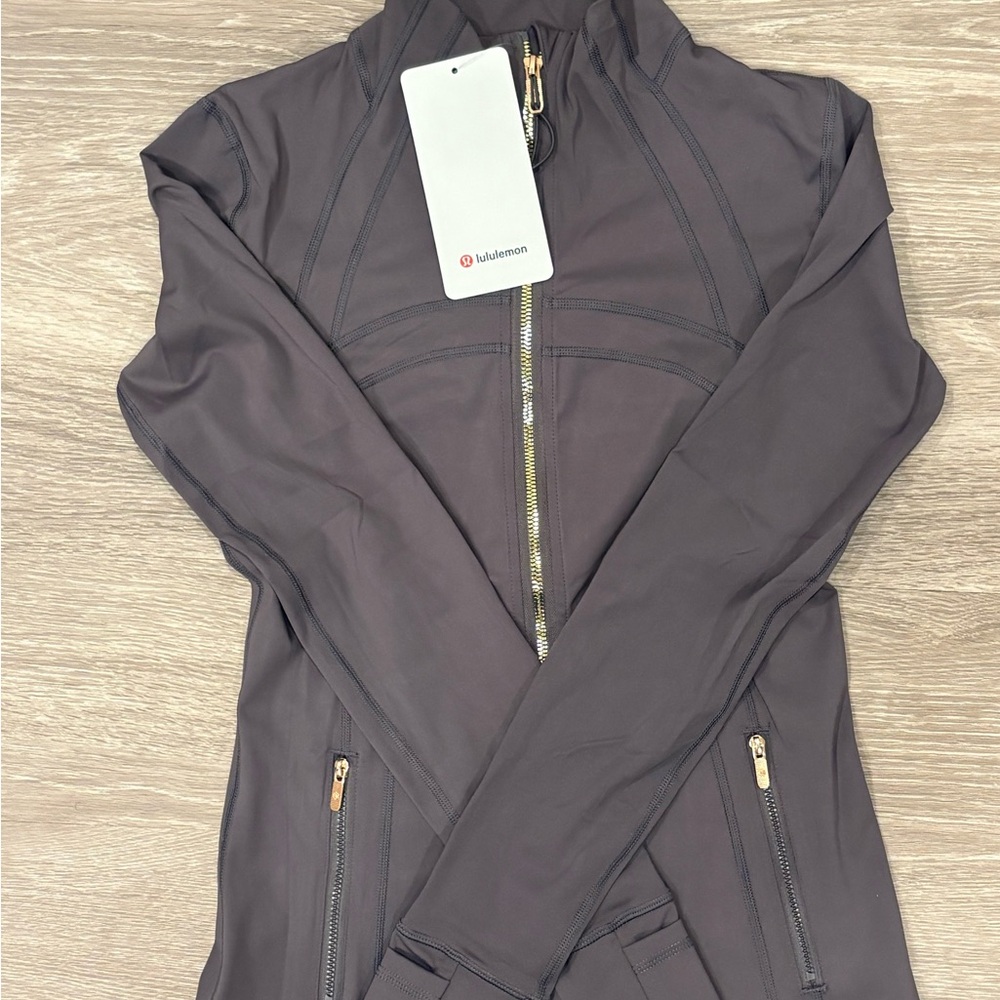 Lululemon Matching Set | Define Jacket + High Rise Leggings | Gray | NWT Size 6 - Picture 3 of 5